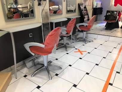 S'PRIT COIFFURE, Salon de Coiffure à Linselles