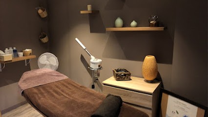 BULLE DE BEAUTÉ MIREBEAU, Salon de Coiffure à Mirebeau-sur-Bèze