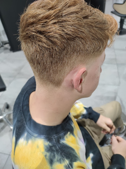 Le Fauteuil De Mathieu Coiffeur aux Auxons