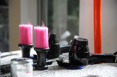 Maria Coiffure, Salon de Coiffure à Vaux Le Penil