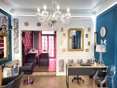 L'atelier Des Merveilles Coiffeur à Reims