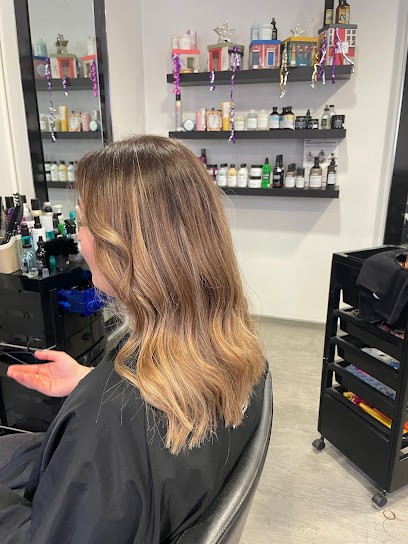 Coupe-Coupe, Salon de Coiffure à Laruns