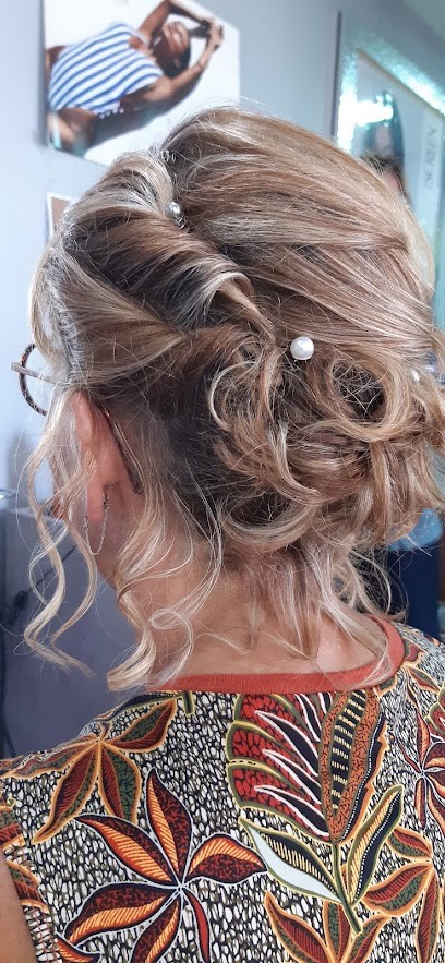 Eve Lign Coiffure, Salon de Coiffure à Potigny