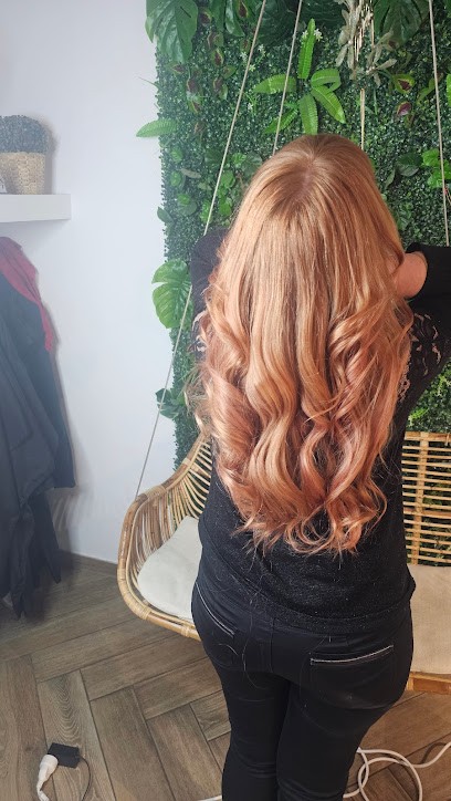 Le Salon By Nina Montfrin, Salon de Coiffure à Montfrin