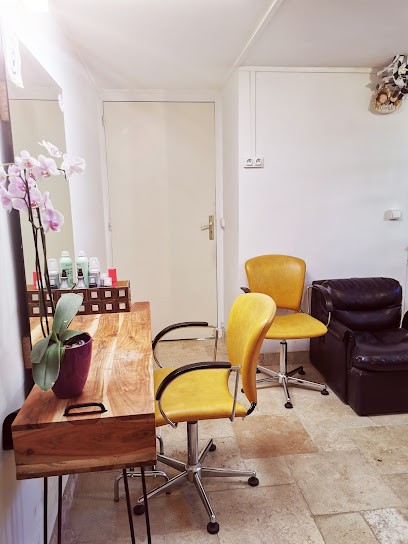 Coiffure céline doan, Coiffeur à Domicile à Ivry-sur-Seine