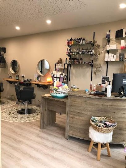 Hé-pi'Tête, Salon de Coiffure à Bouillé-Ménard