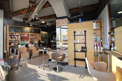 Atelier Design Coiffure Tignes, Salon de Coiffure à Tignes