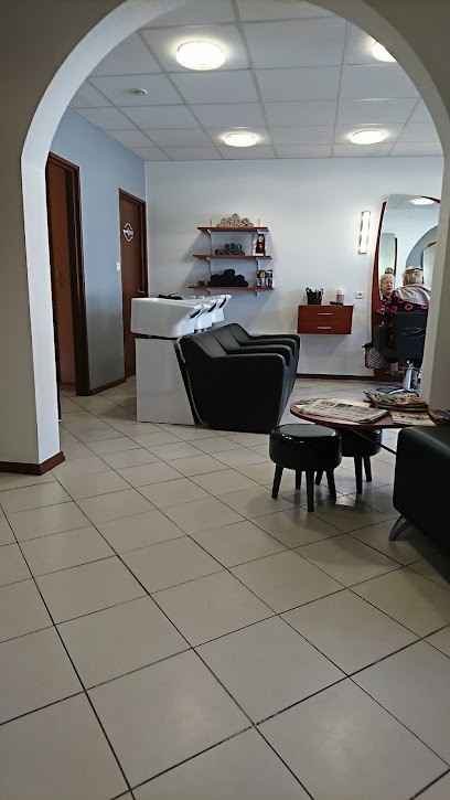 Le Salon D Aurelie, Salon de Coiffure à Logelheim