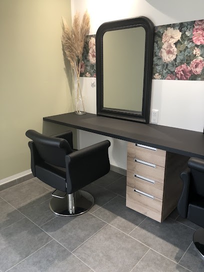 Le salon doré, Salon de Coiffure à Entraigues-sur-la-Sorgue