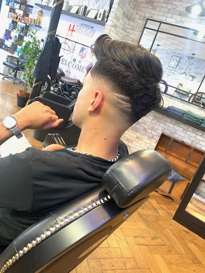 # COIFFEUR BARBER SHOP 57, Salon de Coiffure à Metz