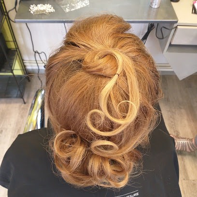 SALON Amandine, Salon de Coiffure à Wavignies