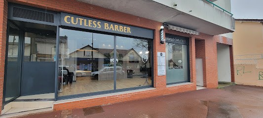 Cutless Barber, Barbier aux Clayes-sous-Bois