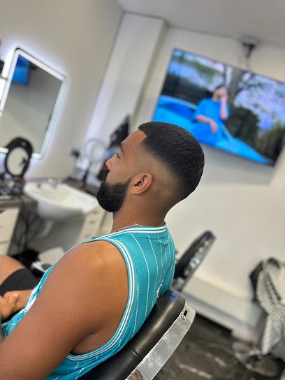 THE 1st BARBER - COIFFEUR & BARBIER, Salon de Coiffure à Paris 15