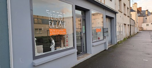 Tête En L'air, Salon de Coiffure à Saint-Nazaire