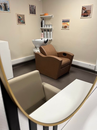 La loge by Audrey, Salon de Coiffure à Landerneau