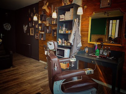 Mademoiselle K, Barbier à Villefranche-sur-Saône