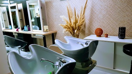 Un Autre Salon, Salon de Coiffure à Orgères