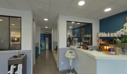 Suzann John, Salon de Coiffure à La Teste-de-Buch