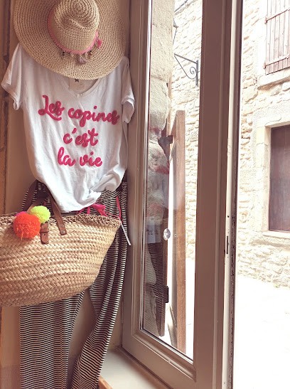 Juli A COIFFURE, Coiffeur à Domicile à Mailhac