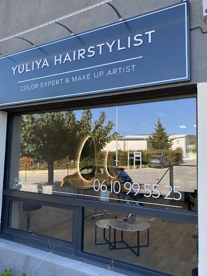 Yuliyahairstylist, Salon de Coiffure à Éguilles