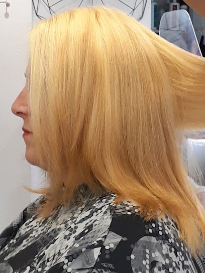 CAROL' COIFF', Salon de Coiffure à Saint-Raphaël