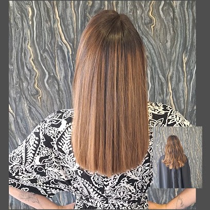 Au Studio Vanessa. Coiffure et Esthétique, Salon de Coiffure à Miré