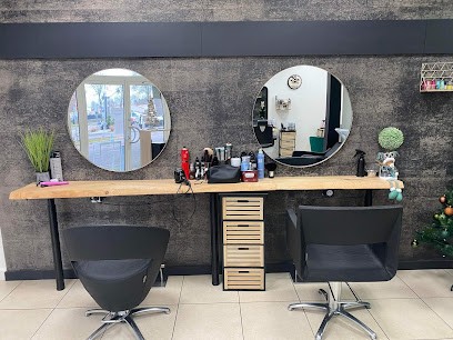 Look E' Style, Salon de Coiffure à Nieul-le-Dolent