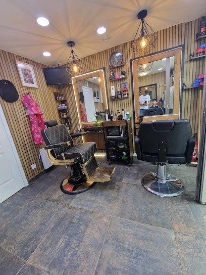 Coiffeur Barbier, Salon de Coiffure à Cergy