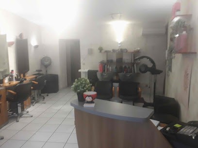 Salon CAPILIS, Salon de Coiffure à Saint-Martin-de-Londres
