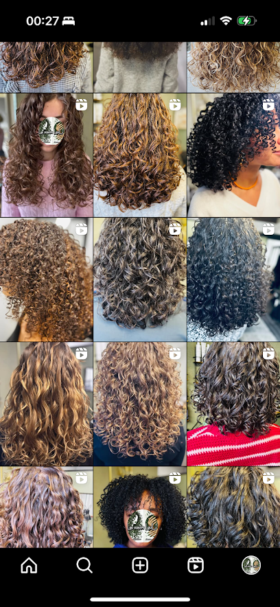 Les Sœurs Lauli / La Boucle By Laura ( Coiffeuse Cheveux Bouclés) Coiffeur à Metz