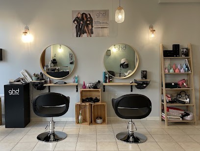 Millelio Coiffure, Salon de Coiffure à Ferrière-la-Grande