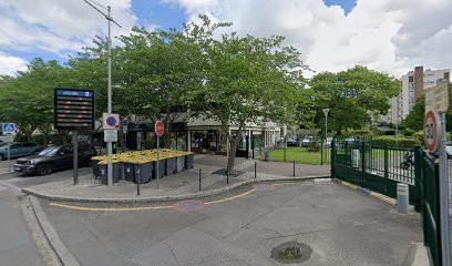 Salon De Coiffure Francis, Salon de Coiffure à Rungis