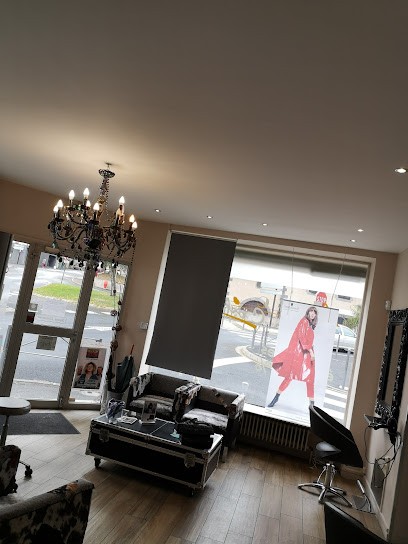 Ana C Hairdressing, Salon de Coiffure à Lempdes