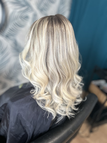 Molly Coiffure Coiffeur à Châlons-en-Champagne