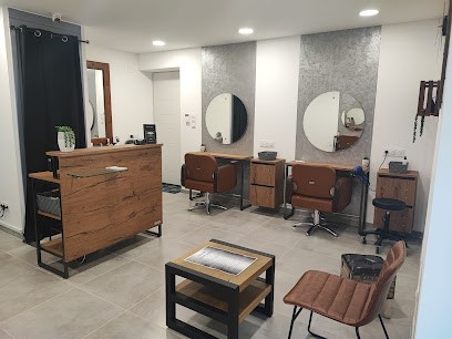 Un Hair D'ange, Salon de Coiffure à Mas-Saintes-Puelles