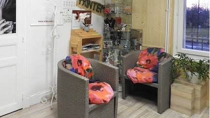 ARCHE DE BEAUTE, Salon de Coiffure à Moulins