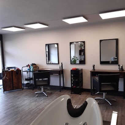 Sarah Coiffure, Salon de Coiffure au Vaudreuil