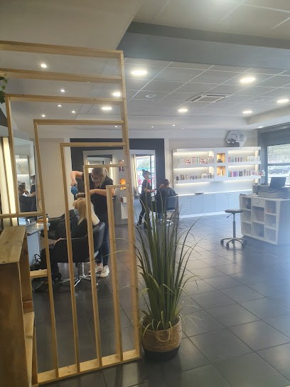 Coiffure Berdone, Salon de Coiffure à Rive-de-Gier