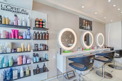 Gesuino Coiffeur Créateur, Salon de Coiffure à Saint-Jean-Cap-Ferrat