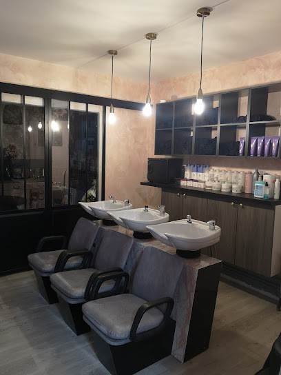 Salon : Le Palais De La Beauté, Salon de Coiffure à Poix-de-Picardie