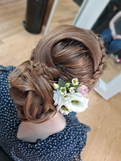 Au-delà Du Miroir - Artisan Coiffeur Landerneau, Salon de Coiffure à Landerneau