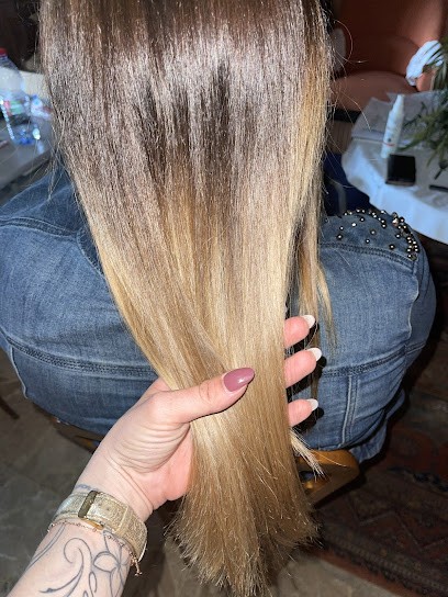 Angiiecoiff, Coiffeur à Domicile à Sanary-sur-Mer