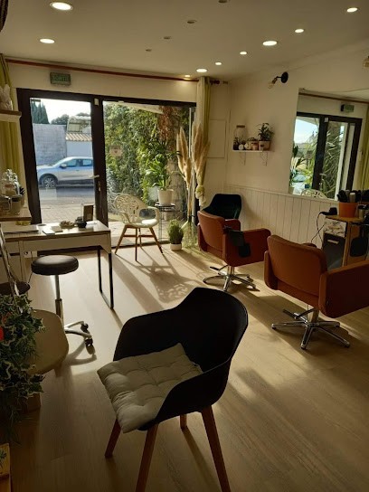 La Maison De Manon, Salon de Coiffure à Vestric-et-Candiac