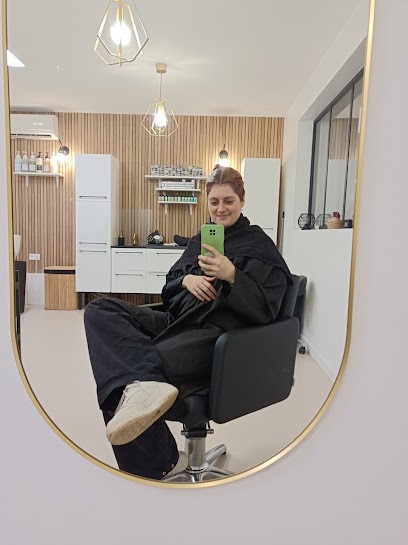 Studio Beauté Anaïs, Salon de Coiffure à Coignières