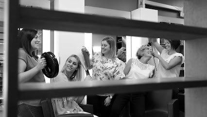 Le Salon De Sandra, Salon de Coiffure à Saint-Berthevin