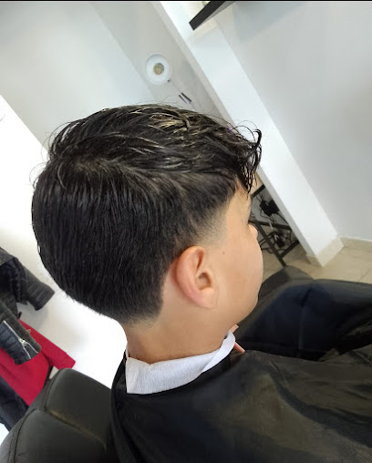 Barber Frère Coiffeur à Prunelli-di-Fiumorbo