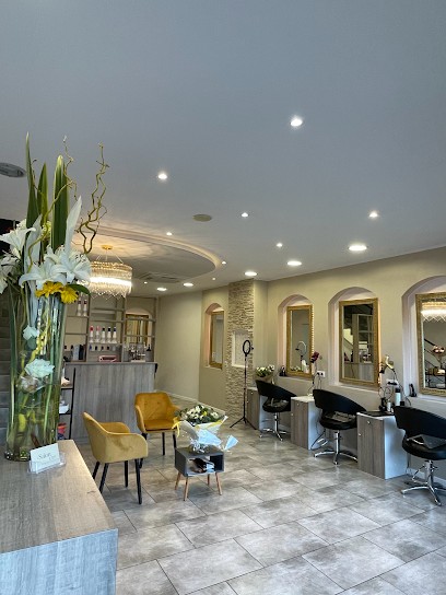 Le Salon By Magali, Salon de Coiffure à Pontonx-sur-l'Adour