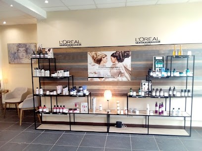 L'univers Des Femmes, Salon de Coiffure à Sangatte