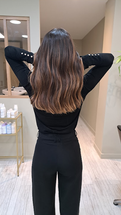 Anne, Coiffeur Coloriste Coiffeur à Bordeaux
