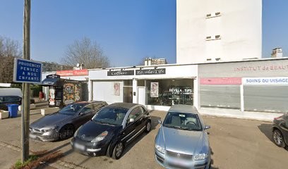 Revela Tifs, Salon de Coiffure à Bron